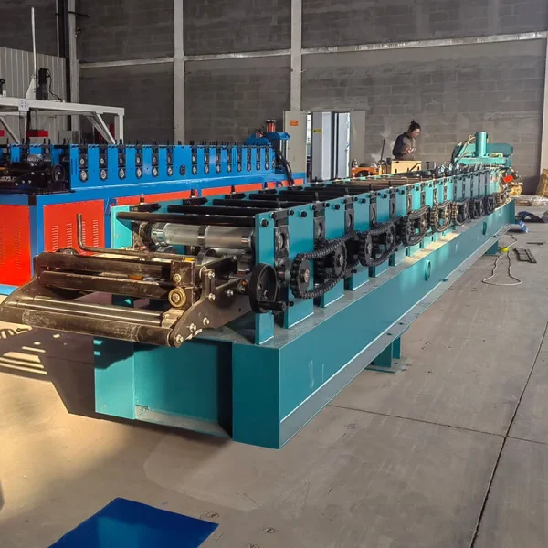 Ridge cap rolll forming machine