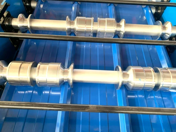trapezoidal sheet roll forming machine