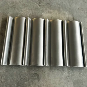 china shutter door roll forming machine