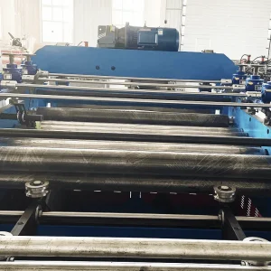 Máquina de corte longitudinal y corte longitudinal de chapa de acero de nivelación automática, portátil y sencilla Tres en una función múltiple
