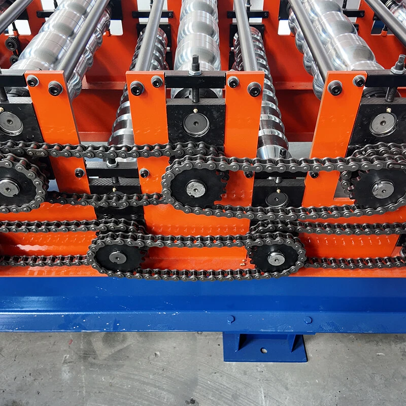 Double layer roll forming machine