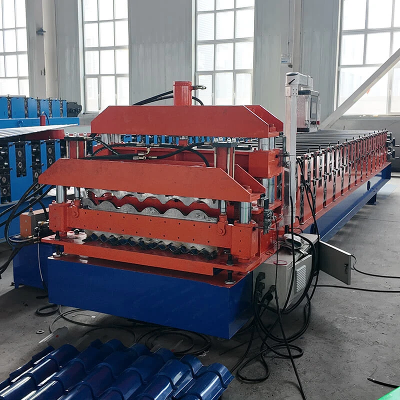 Double layer roll forming machine